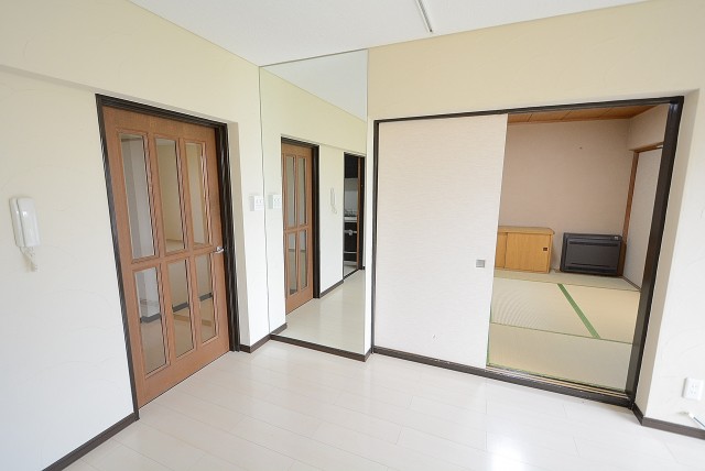 上北沢テラス 玄関