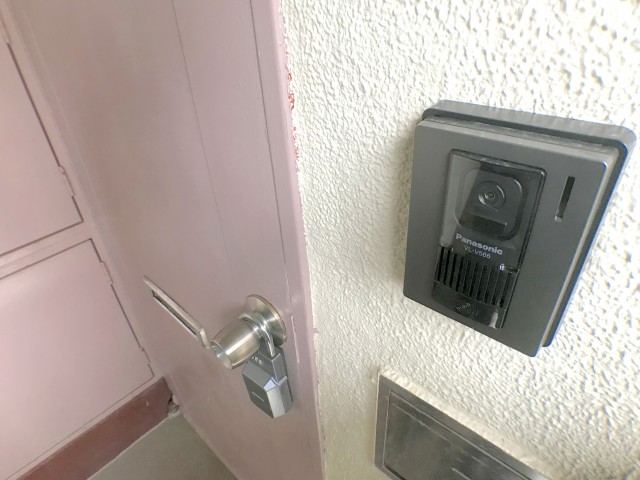 ピロティ五反田 玄関