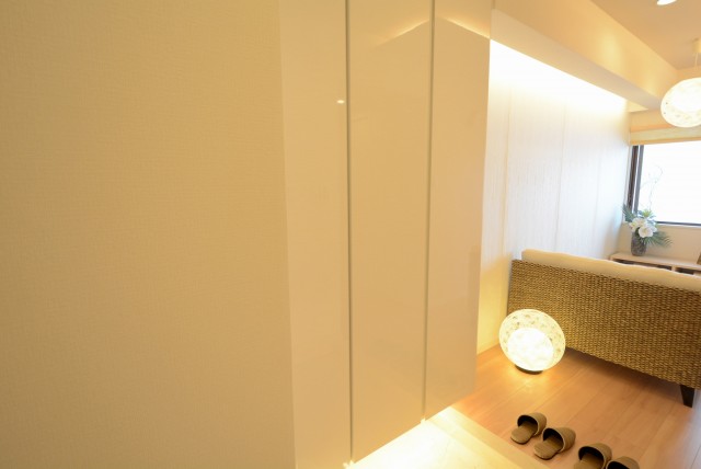 幡ヶ谷YMビル 玄関