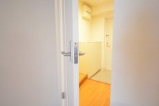 サンライズ上馬 廊下