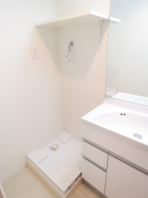 メガロン大森　洗濯機置場