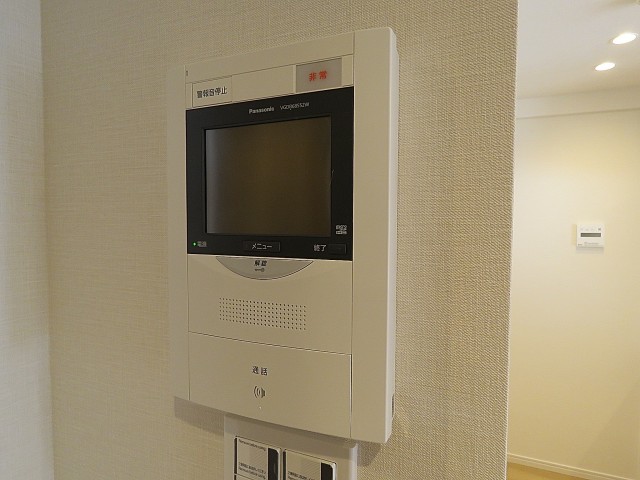 ライオンズガーデン幡ヶ谷　TVモニター付きインターホン