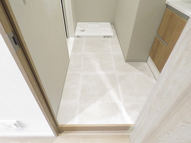 ライオンズガーデン幡ヶ谷　洗面室