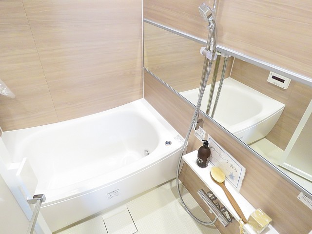 ライオンズガーデン幡ヶ谷　バスルーム