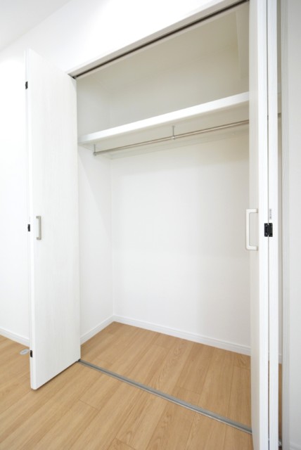 朝日クレス・パリオ西落合 洋室2