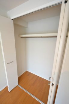 サンライズ上馬 洋室3