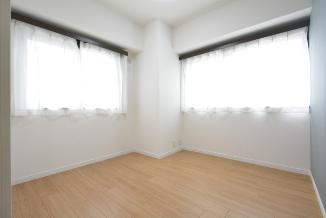 朝日クレス・パリオ西落合 洋室1 朝日クレス・パリオ西落合 洋室1