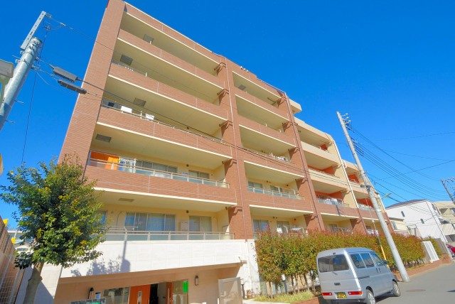 ミオカステーロ雪ヶ谷アルテパラッツォ 外観