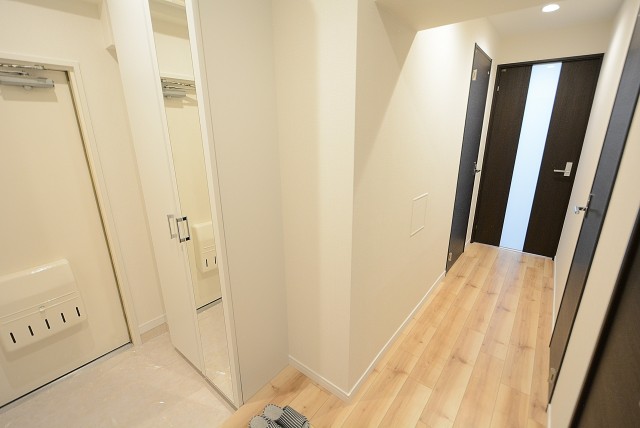 ファミール浜園 廊下