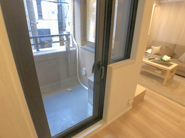 カインドステージ バルコニー