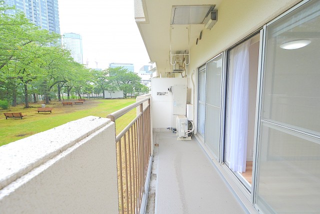 ファミール浜園 バルコニー