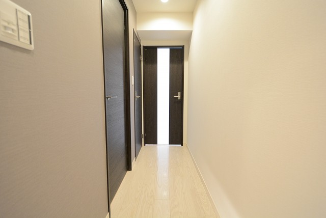 メガロン大森 玄関