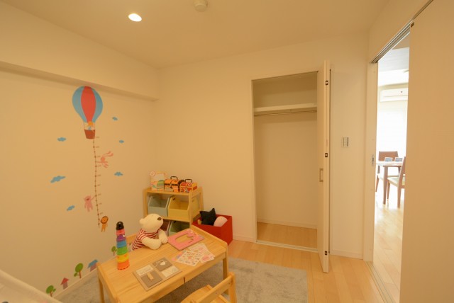 ファミール浜園 6 洋室３