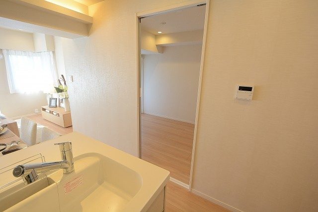 朝日クレス・パリオ西落合 洋室① 朝日クレス・パリオ西落合 洋室①