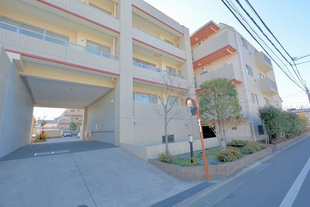 ミオカステーロ雪ヶ谷アルテパラッツォ 外観