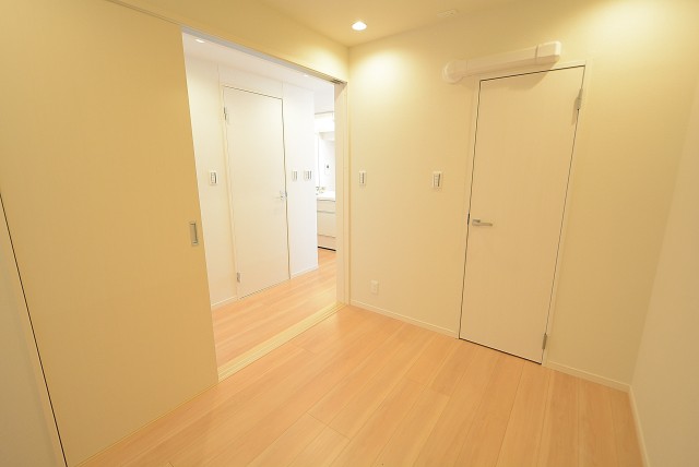 朝日クレス・パリオ西落合 洋室②