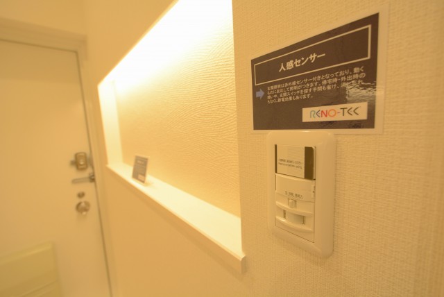 ファミール浜園 6 玄関