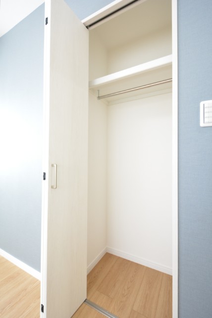 朝日クレス・パリオ西落合 洋室1