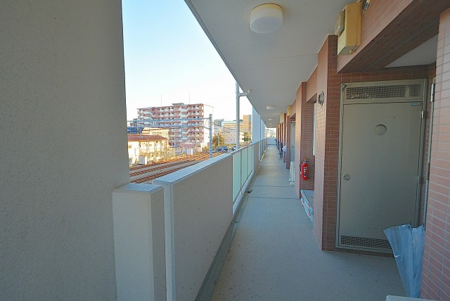 ライフレビュー大森 外廊下