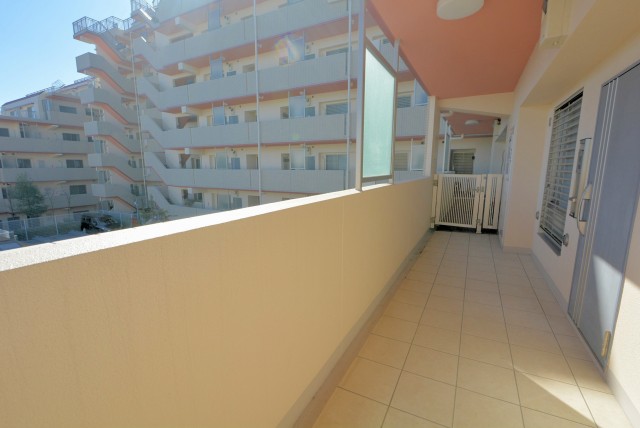 ミオカステーロ雪ヶ谷アルテパラッツォ ポーチ