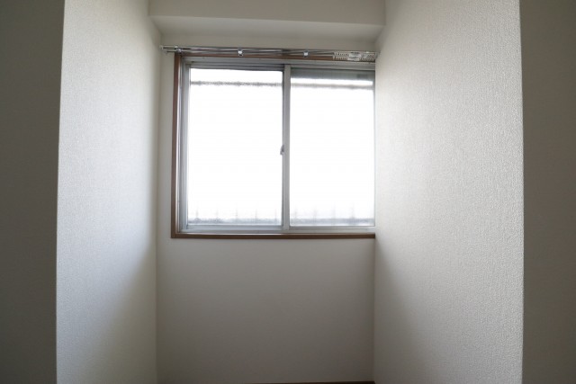 新大橋永谷マンション 洋室