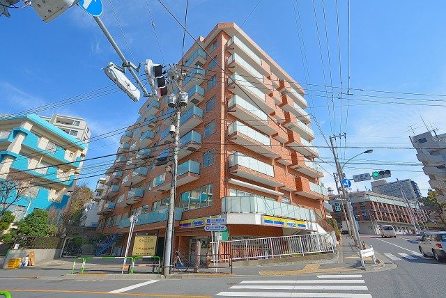 春日ビューハイツ 外観