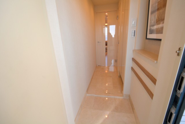 メインステージ高井戸 玄関