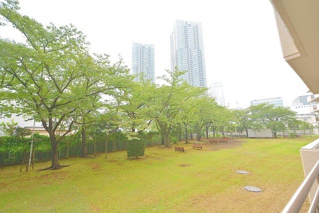 ファミール浜園 バルコニー