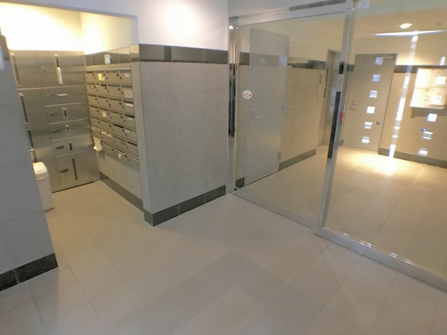 カインドステージ エントランス