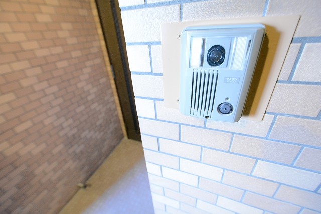 朝日クレス・パリオ西落合 玄関