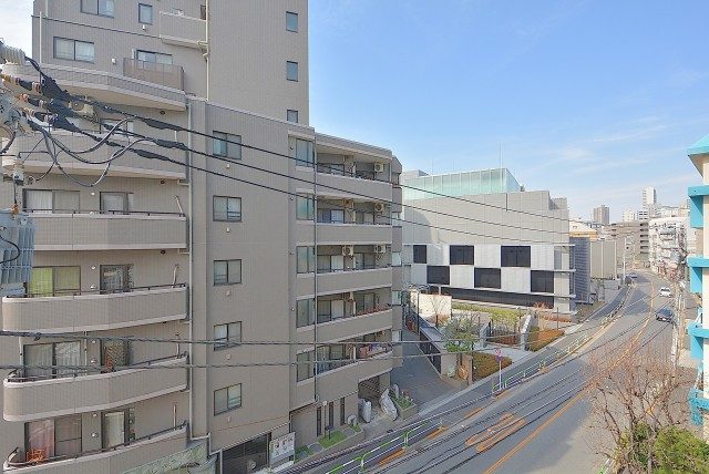 春日ビューハイツ バルコニー①