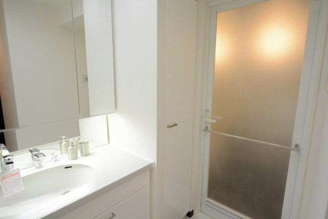 グラーサ駒沢大学 洗面