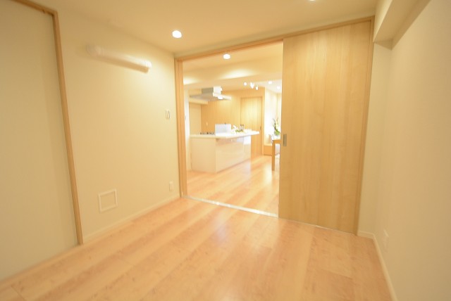 メゾンドール高田馬場 洋室①