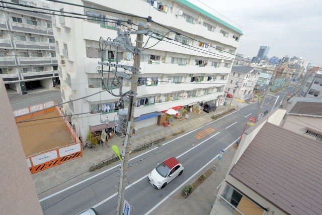 サンライズ上馬マンション バルコニー