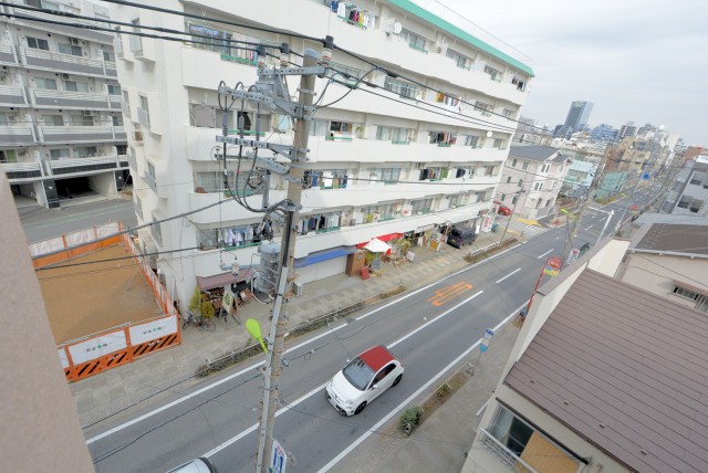 サンライズ上馬マンション バルコニー