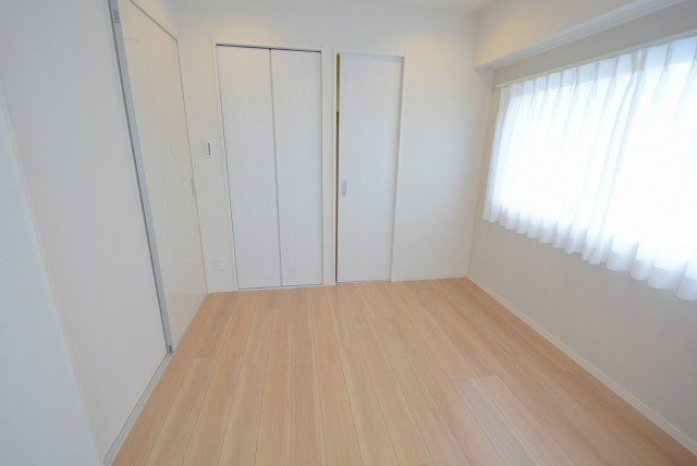 幡ヶ谷YMビル 洋室２