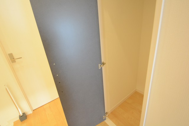 ファミール浜園 6 物入