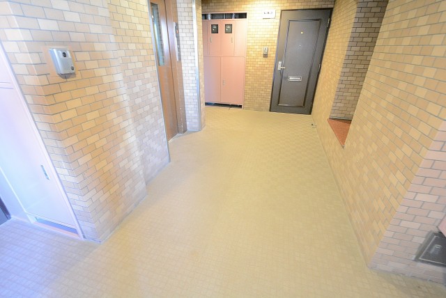 朝日クレス・パリオ西落合 内廊下風