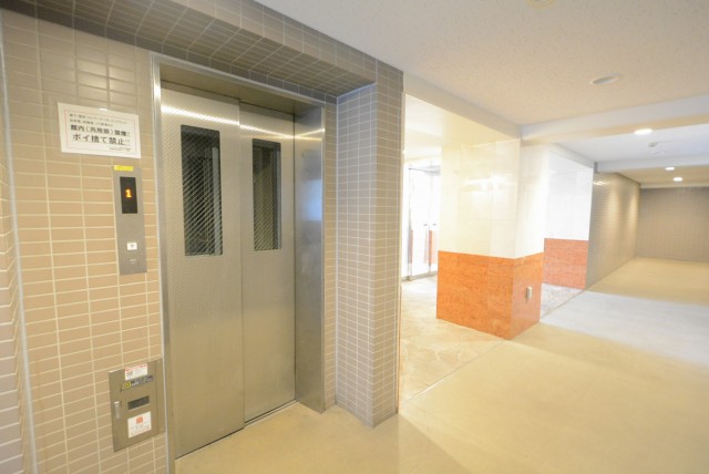 メインステージ高井戸 エントランス