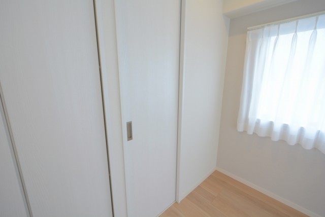 幡ヶ谷YMビル 洋室２