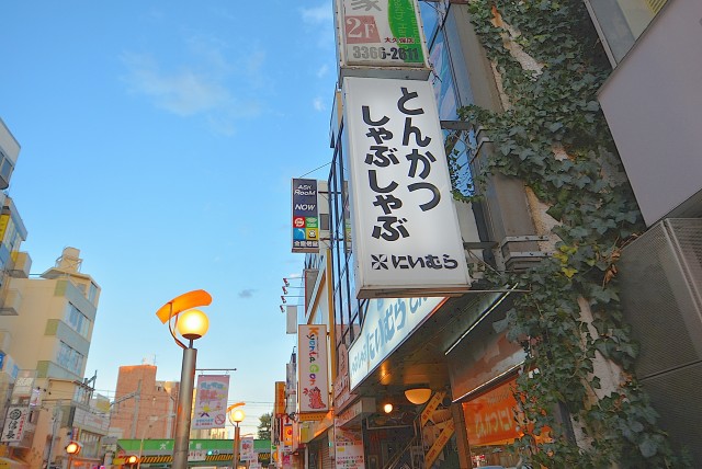 新大久保駅周辺