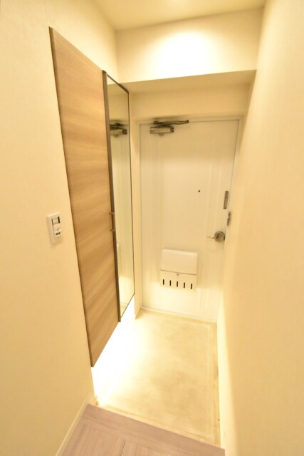 経堂ヒミコセラン 玄関