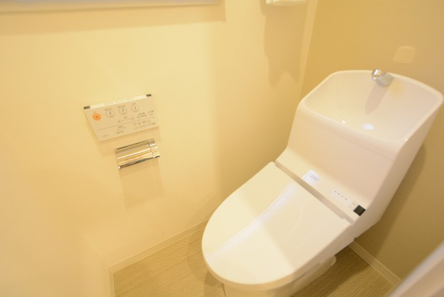 経堂ヒミコセラン トイレ