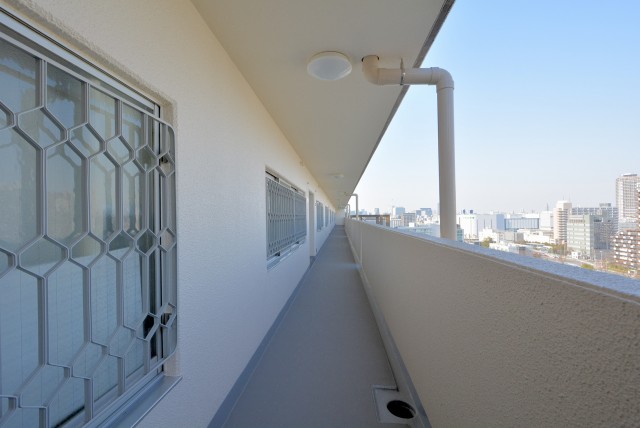 ファミール浜園 14 外廊下