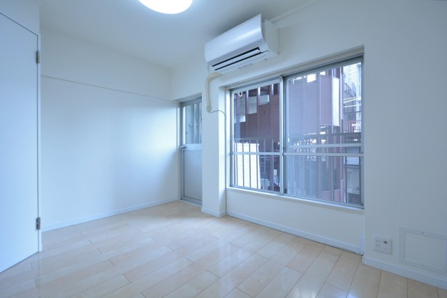 ピロティ五反田 洋室1