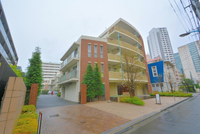 サンウッド新宿戸山フラッツ 外観