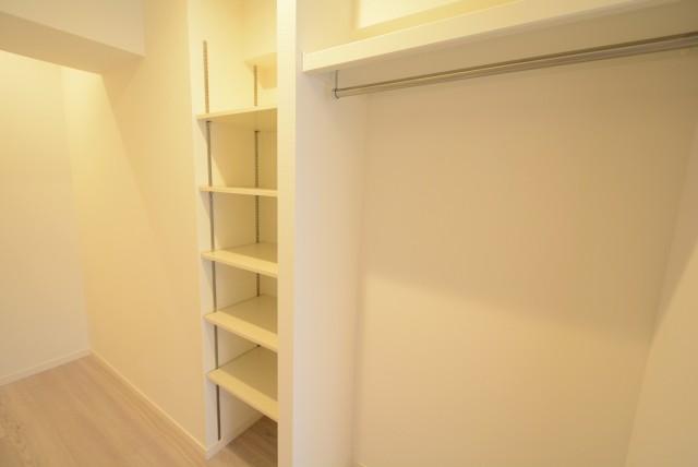 本郷サンハイツ 洋室