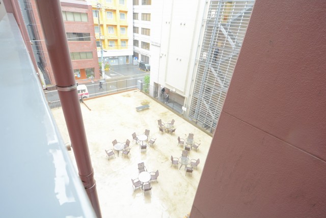 グランドメゾン新宿東 外廊下