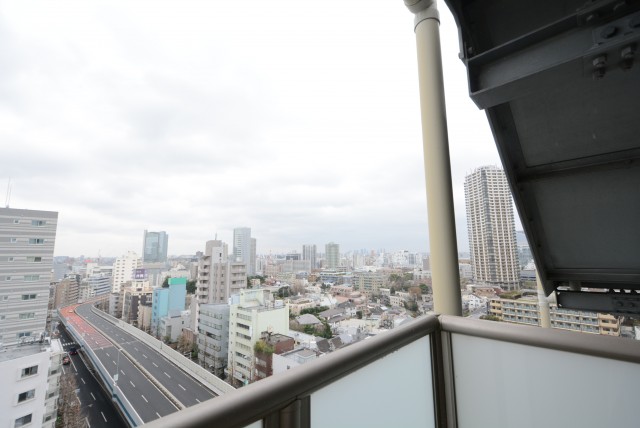 パークアクシス白金台南 外廊下