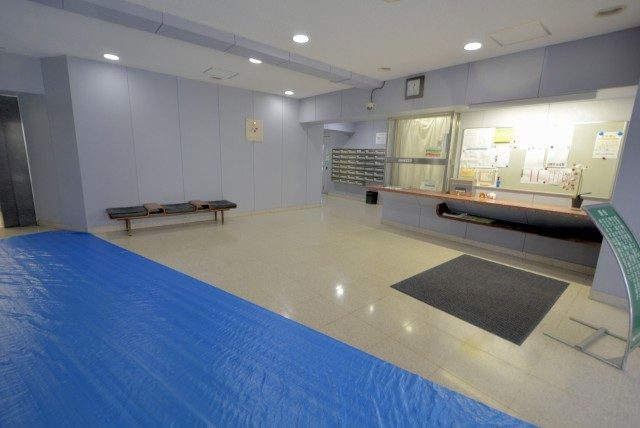 東急アルス本郷 エントランス